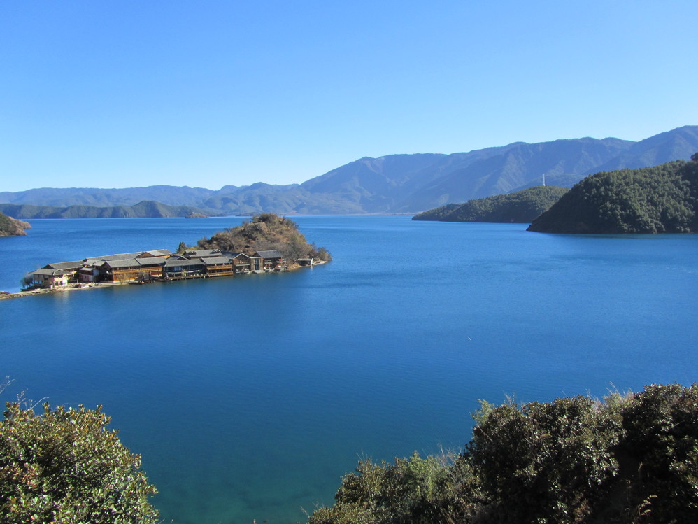 【泸沽湖在哪里】泸沽湖到丽江要多久,泸沽湖在什么地方