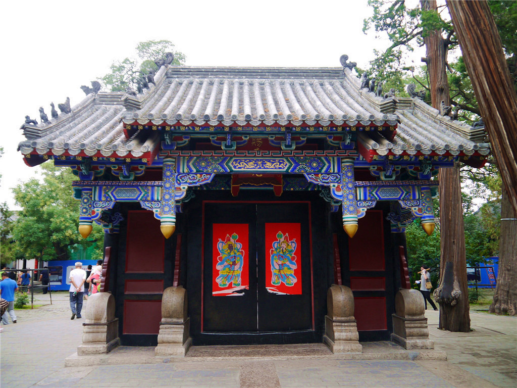 游记链接 游程 简介 阙里街-大门-重光门-三堂 内宅-庭院深深 铁山园