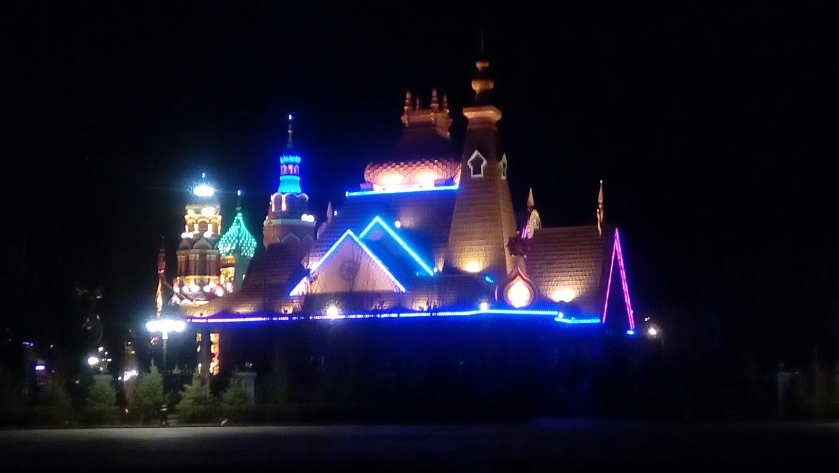 wKgBZ1neGCaABmOsAAqaCnGPa8Y57.jpeg?imageView2%2F2%2Fw%2F600%2Fh%2F600%2Fq%2F90