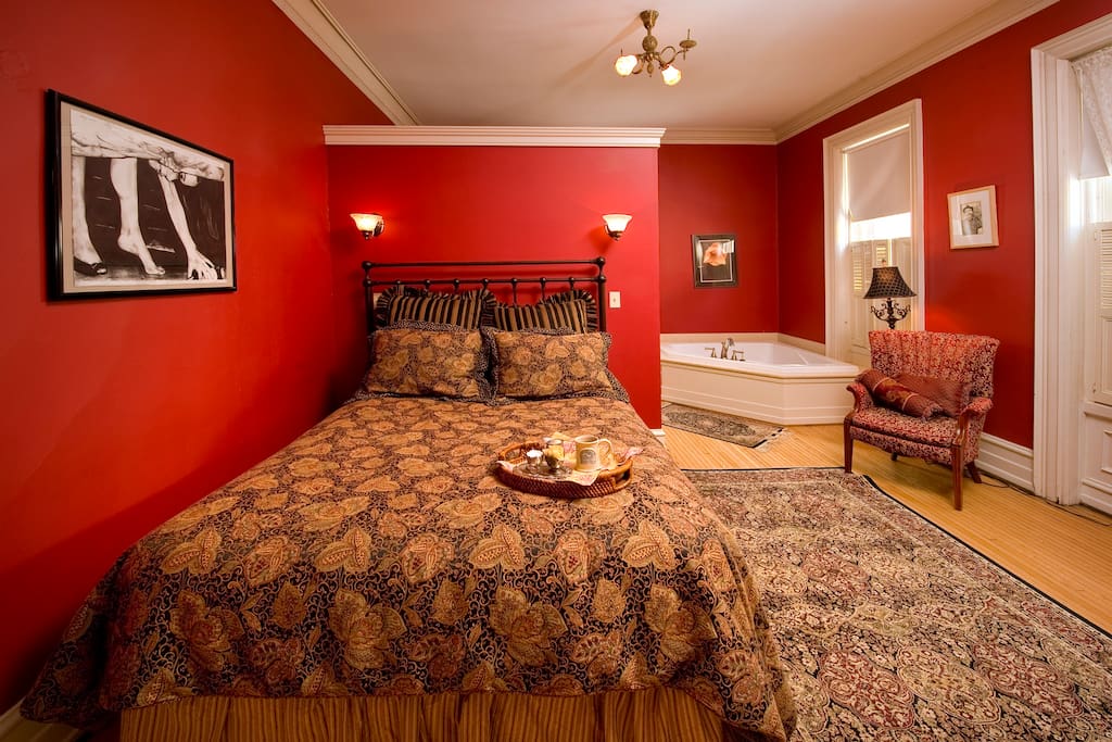 historic bed and breakfast red room