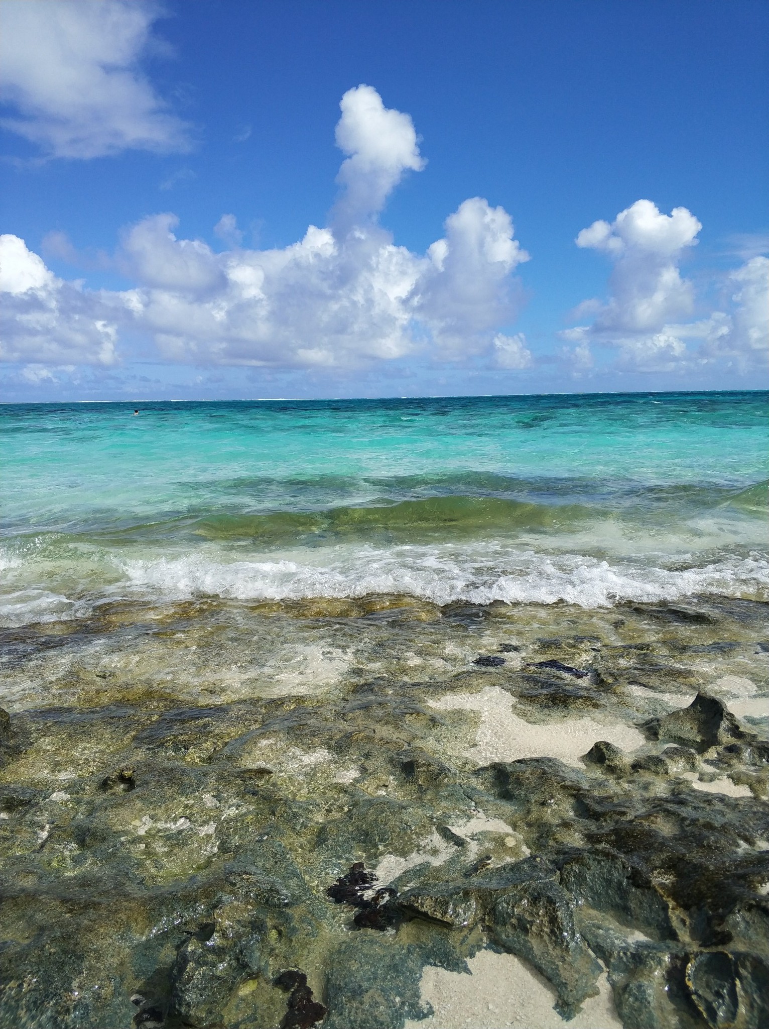 住在海边28年却未曾见过的湛蓝海水——塞班岛