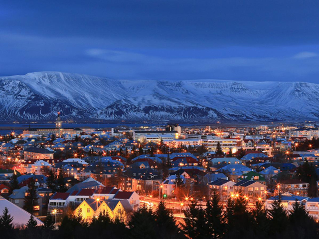 雷克雅未克夜景