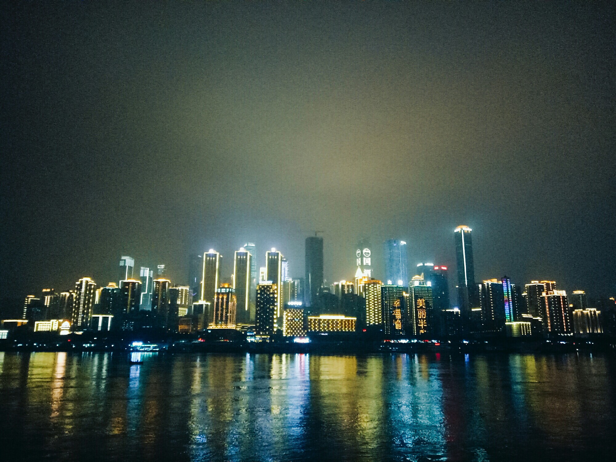 南滨路游艇会人均消费_游艇(2)