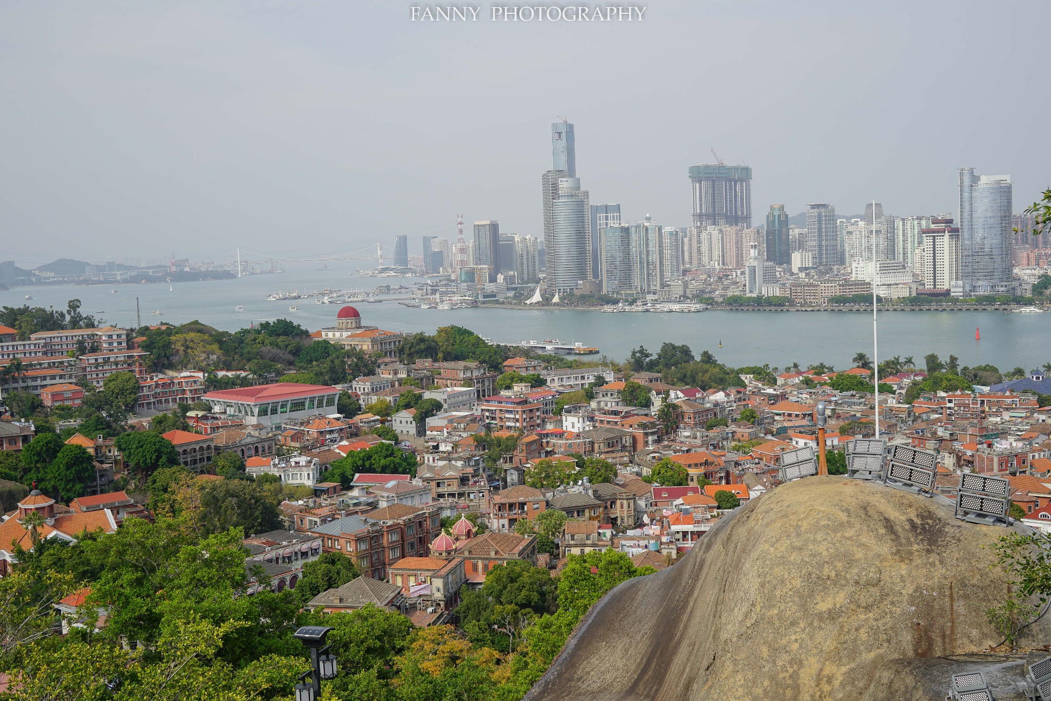 查看鼓浪屿必打卡的网红景点推荐