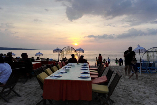 巴厘岛真实的体验感受 wKgBEFpPKFmAAbxaAAFqHPyyXAQ45.jpeg?imageView2%2F2%2Fw%2F510%2Fh%2F8000%2Fq%2F100