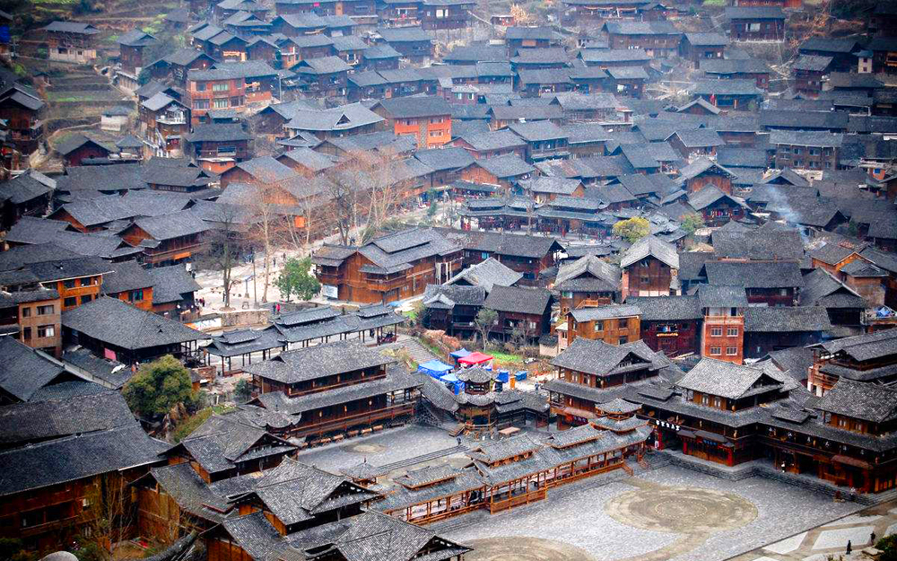 青岩镇人口_青岩镇土地利用规划图(2)
