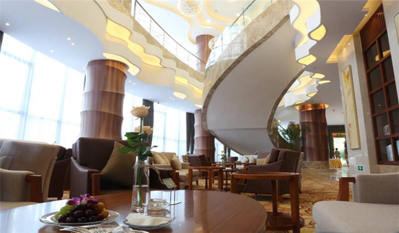 住五星级安吉浙北大酒店(游玩安吉欢乐风暴水