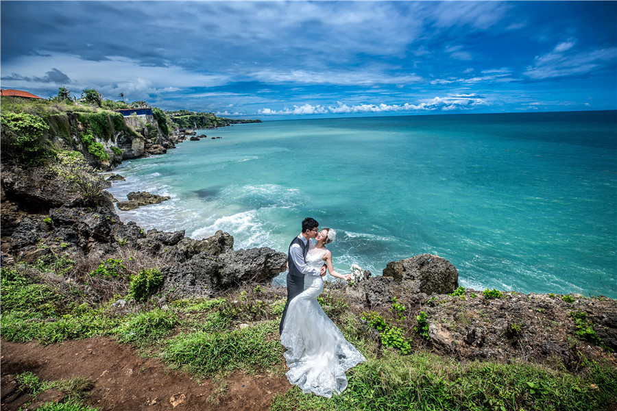 在巴厘岛拍婚纱照_巴厘岛拍婚纱照