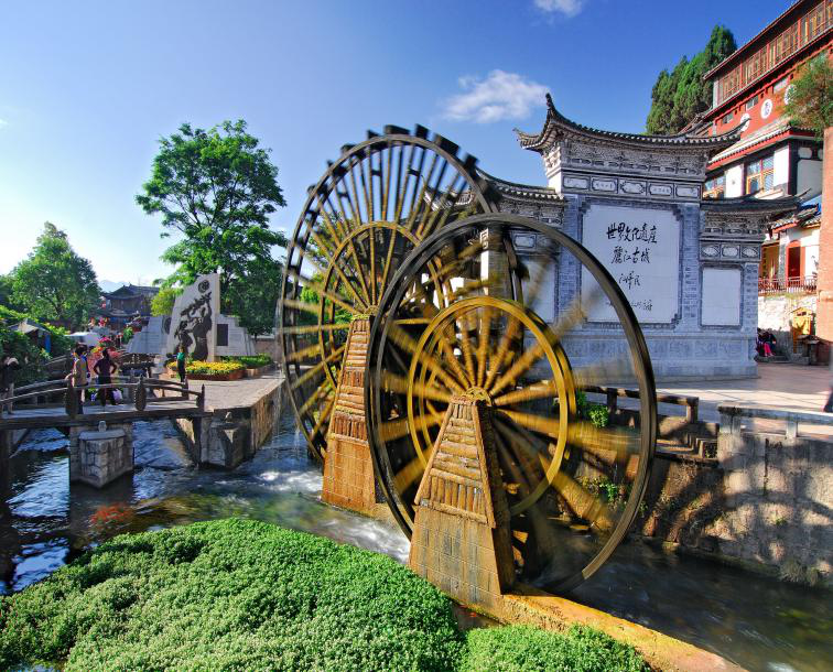 丽江-泸沽湖-大理吉普车旅拍5日游(摩梭人文风情/纳西