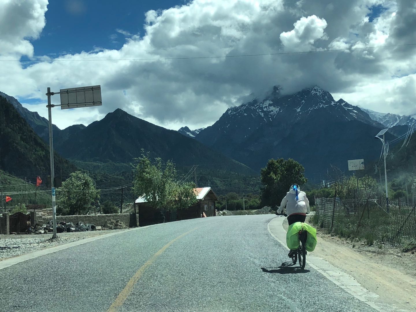 收拾行囊,出发在路上,美妙的川藏之旅