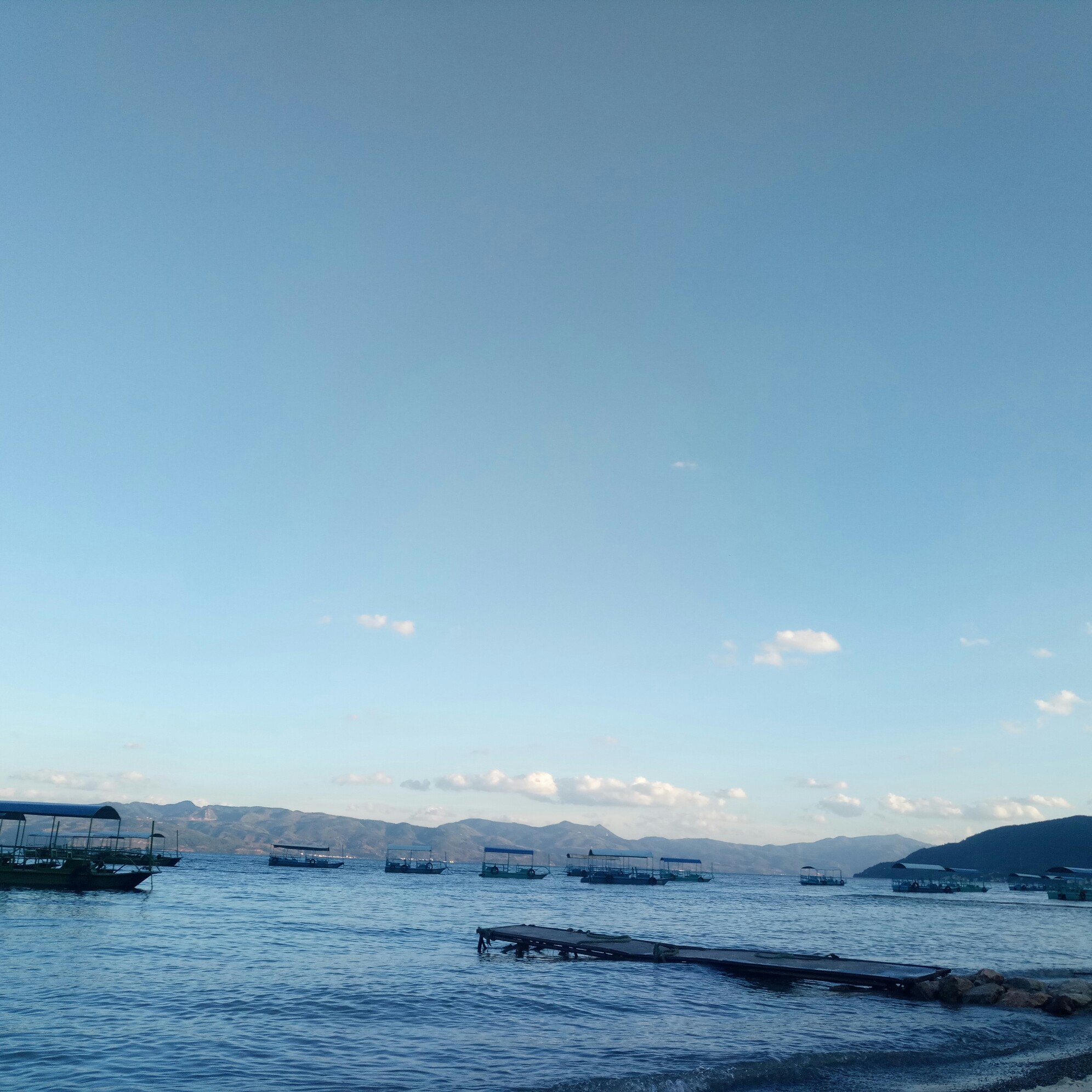 玉溪市澄江抚仙湖——禄充景区