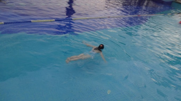 什么是实用游泳 wKgED1ugY0qAGoUdAAD0JbkbgU447.jpeg?imageView2%2F2%2Fw%2F600%2Fh%2F600%2Fq%2F90