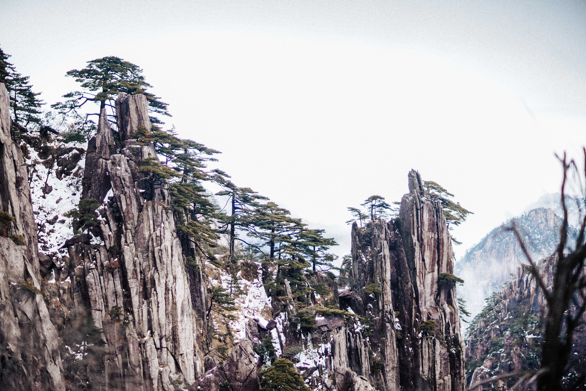 爬黄山需要准备什么，爬黄山需要带什么，爬黄山需要多长时间