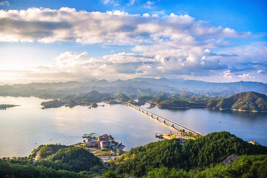 杭州 千岛湖纯玩一日游·登岛观全景(豪华游艇/梅峰岛