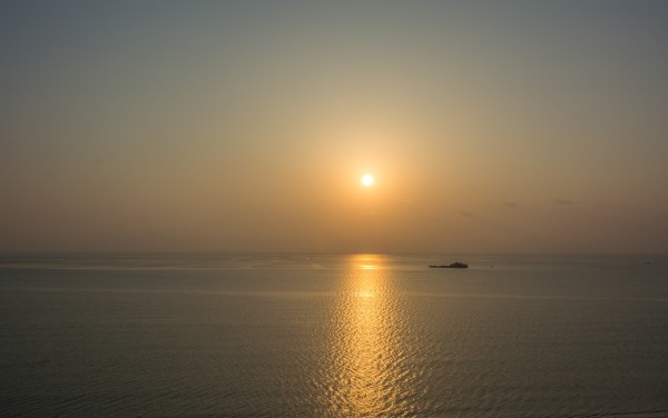 什么方向可以晒到太阳 wKgEaVxwpdGAABygAAWY4fzw65w45.jpeg?imageView2%2F2%2Fw%2F600%2Fh%2F600%2Fq%2F90