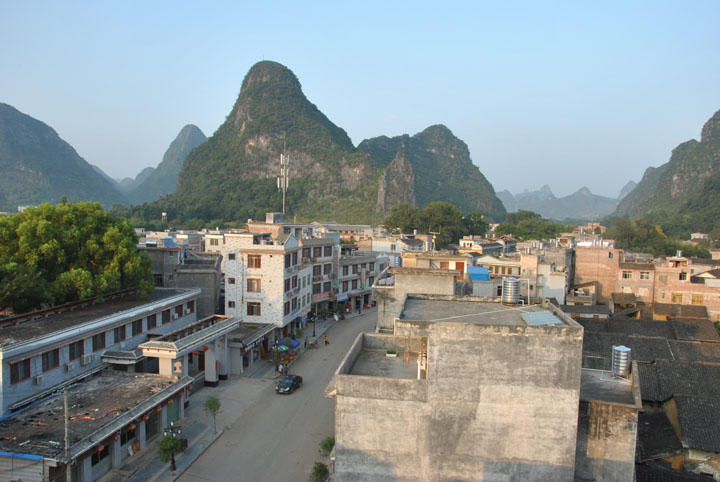 贺州市有多少人口_贺州市地图(3)