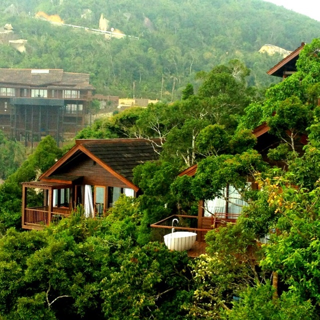 三亚亚龙湾人间天堂鸟巢度假村(山上别墅)