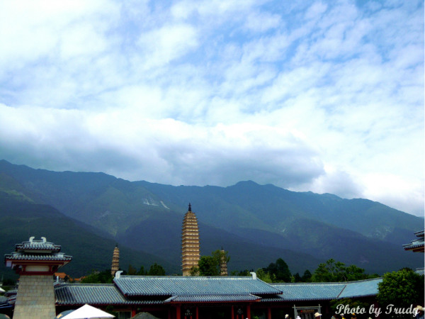 云南的景色美吗 wKgB3FGwOHOAMOP5AA3CGPJGdZA50.jpeg?imageView2%2F2%2Fw%2F600%2Fh%2F600%2Fq%2F90
