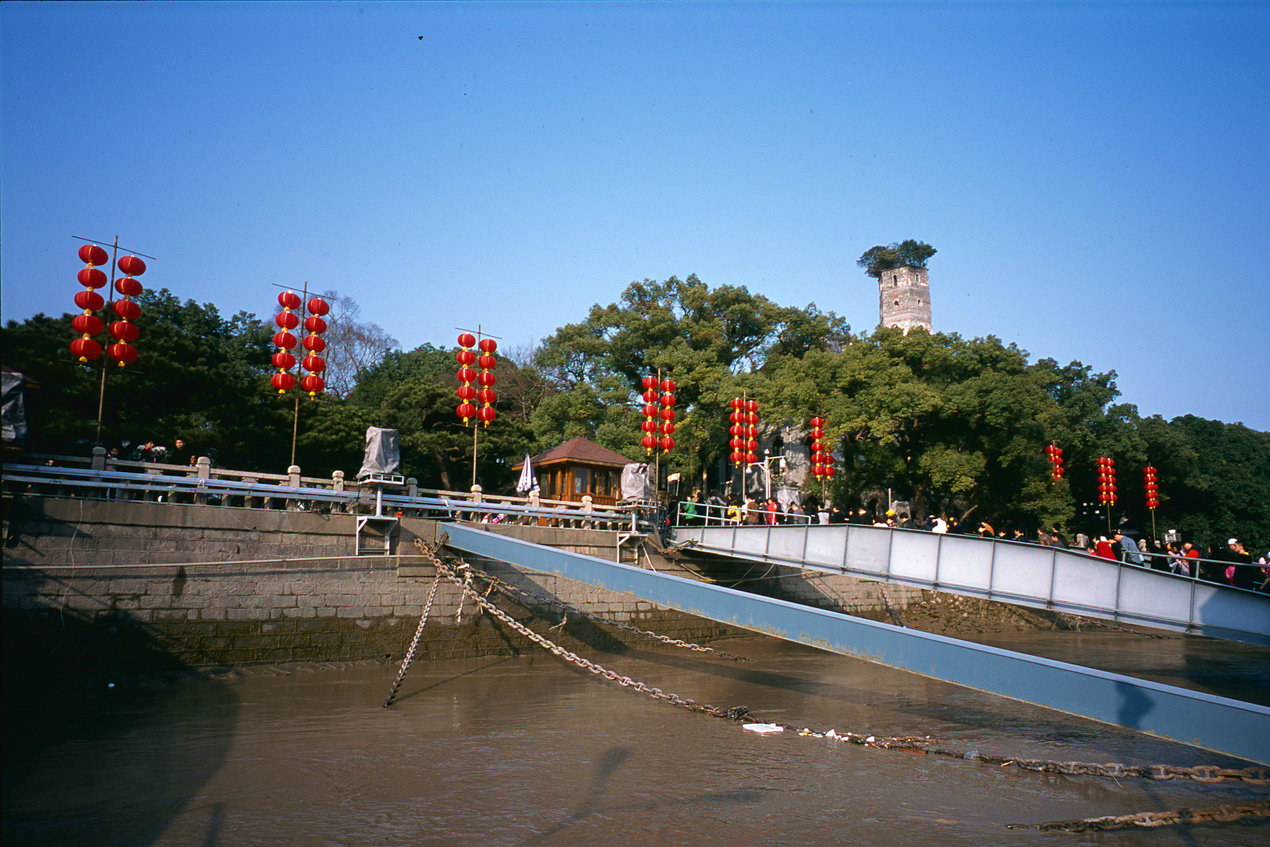 温州泰顺人口_温州泰顺温泉图片