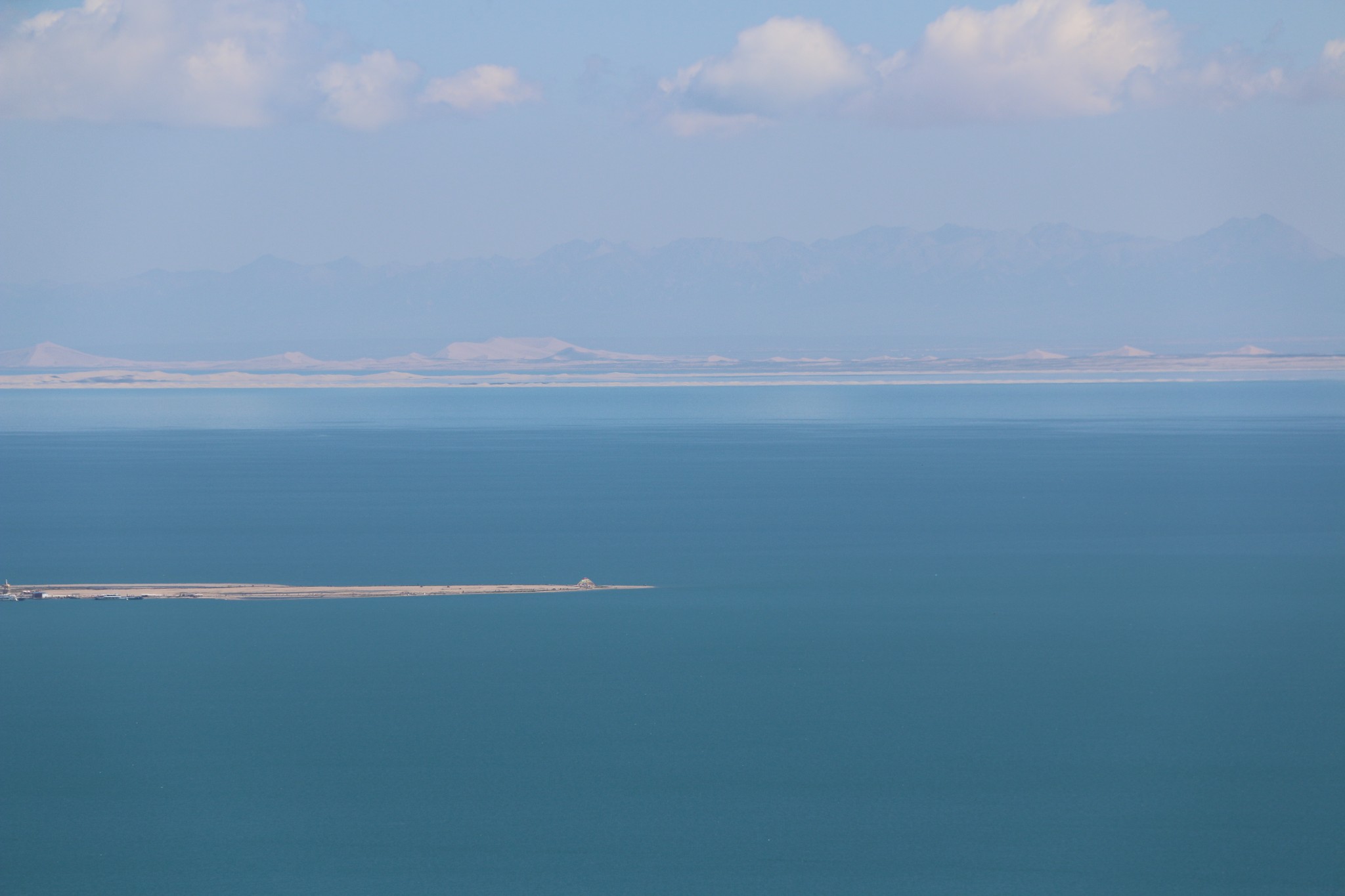 wKgBs1hFiAqAdfYFAAPK65-B5jE57.jpeg?imageView2%2F2%2Fw%2F600%2Fh%2F600%2Fq%2F90