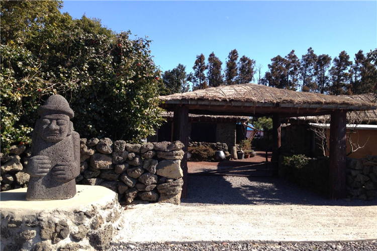 天津直飞韩国济州岛5天自由行(赠送专业好声音