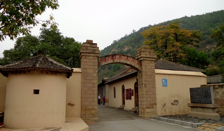 红色文化之旅 延安2日游(西安出发 陕北延安 壶口瀑布