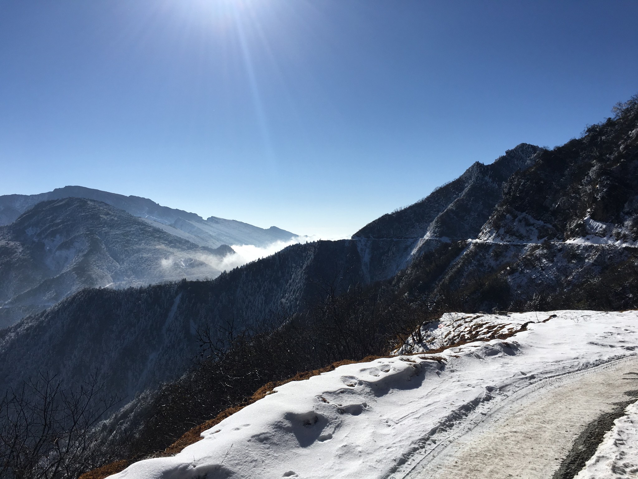 牛背山自助遊攻略