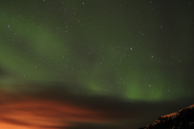 冰岛极光什么时间 wKgBZ1iz2UCAKzqWAAWSqtROsnk23.jpeg?imageView2%2F2%2Fw%2F680%2Fq%2F90%7CimageMogr2%2Fstrip%2Fquality%2F90