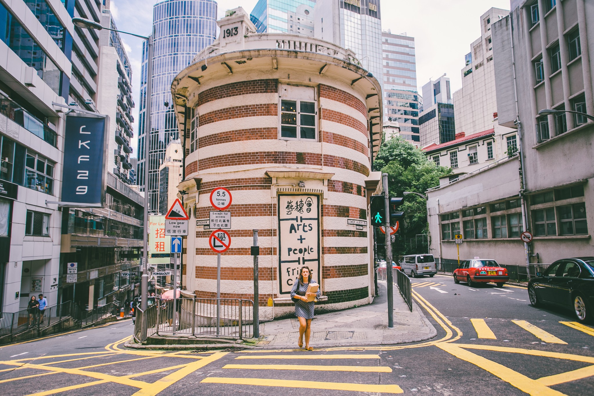 香港兰桂坊人均消费_香港兰桂坊图片(3)