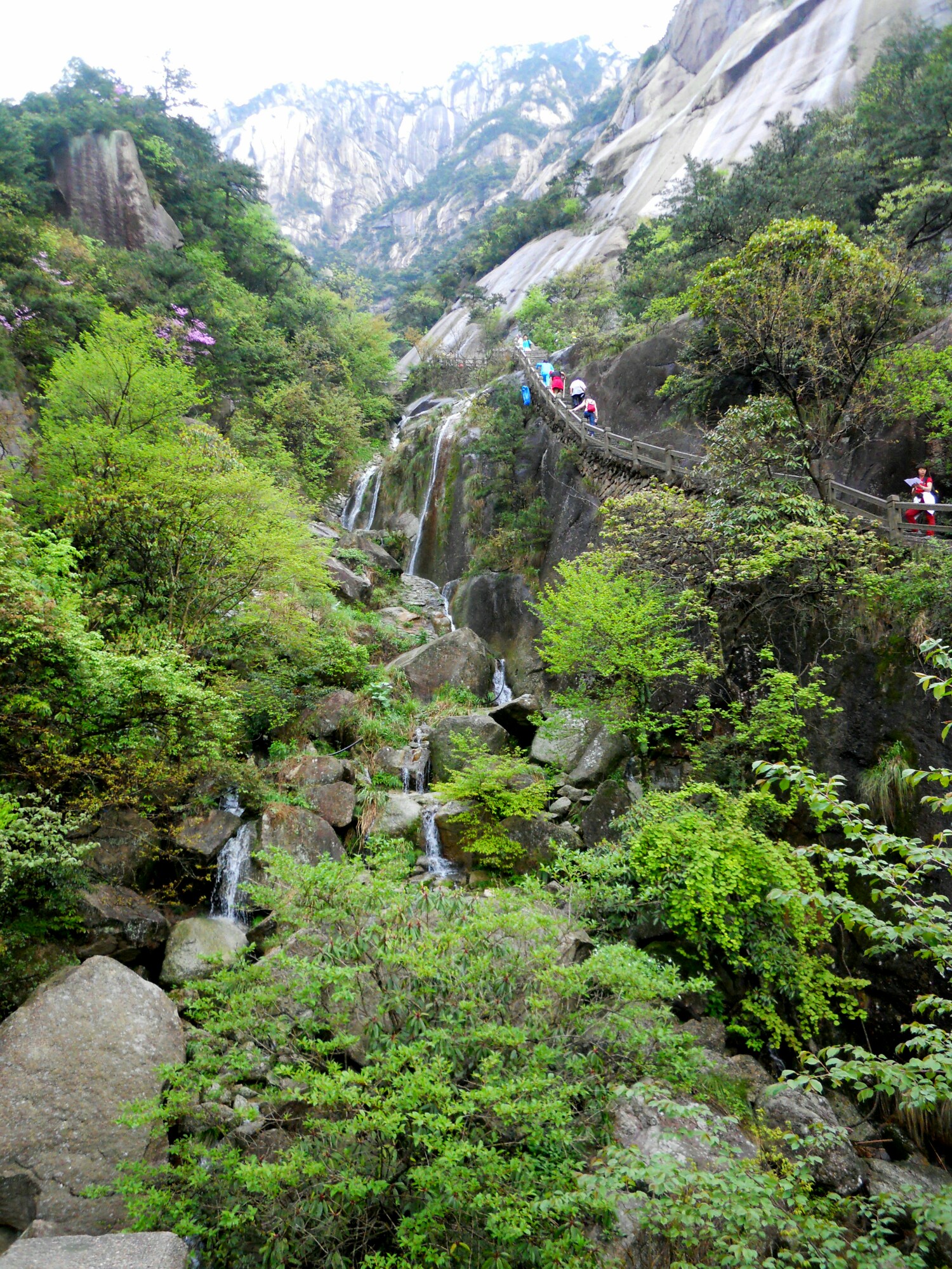 黃山風景區30天天氣_(黃山風景區天氣預報30天準確)