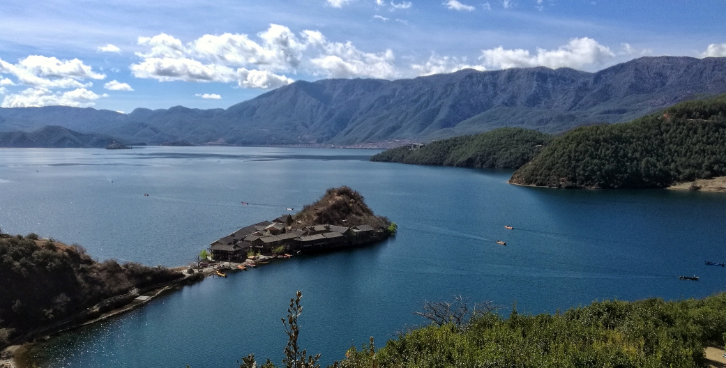 瀘沽湖自助遊攻略