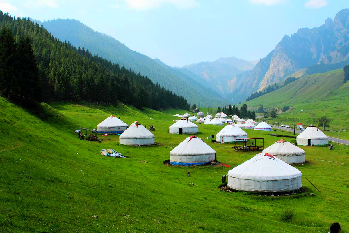 乌鲁木齐南山牧场一日游西白杨沟避暑圣地上门接送