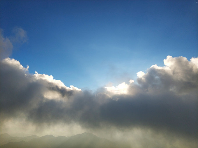 徒步旅行者必备攻略 wKgBEFtodeOAXW_NABgrcw8uyCk62.jpeg?imageView2%2F2%2Fw%2F680%2Fq%2F90%7CimageMogr2%2Fstrip%2Fquality%2F90