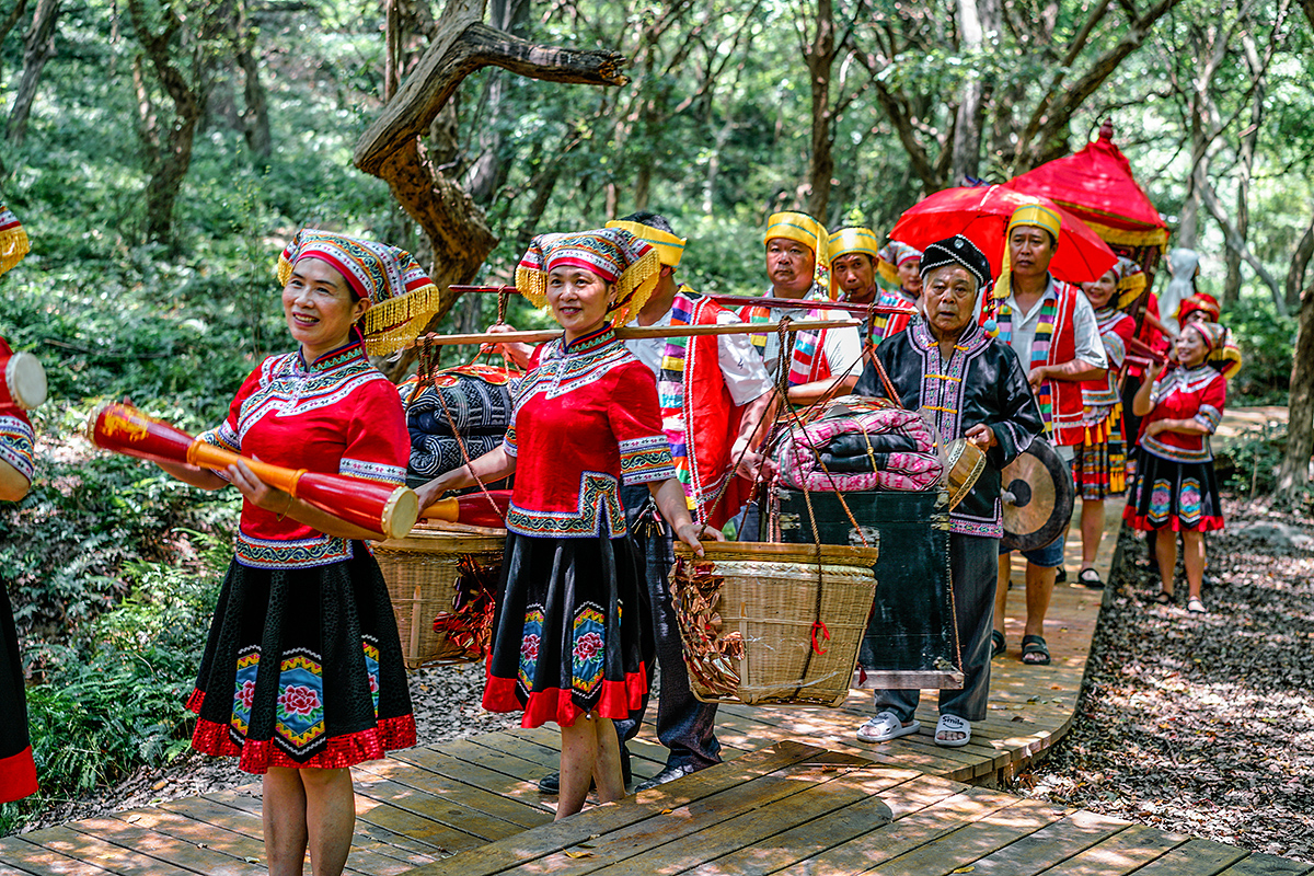 猎艳行动#那个出异蛇的湖南永州,有辣么多纯净的瑶族之美