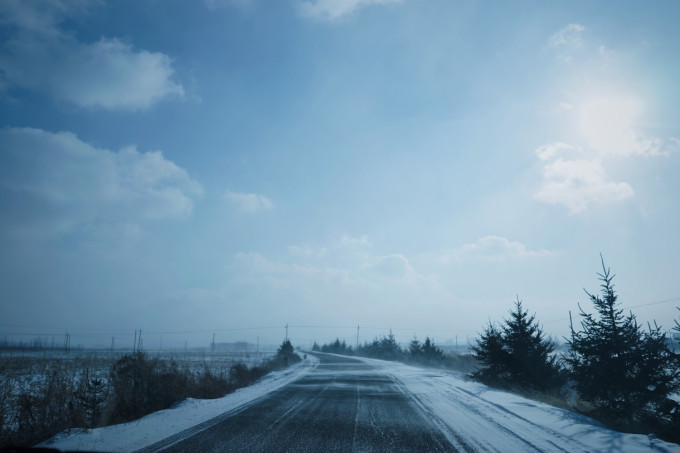 荒无人烟的路 wKgBEFpMTE-AHKkIAAn9A3Lg_1A20.jpeg?imageView2%2F2%2Fw%2F680%2Fq%2F90%7CimageMogr2%2Fstrip%2Fquality%2F90