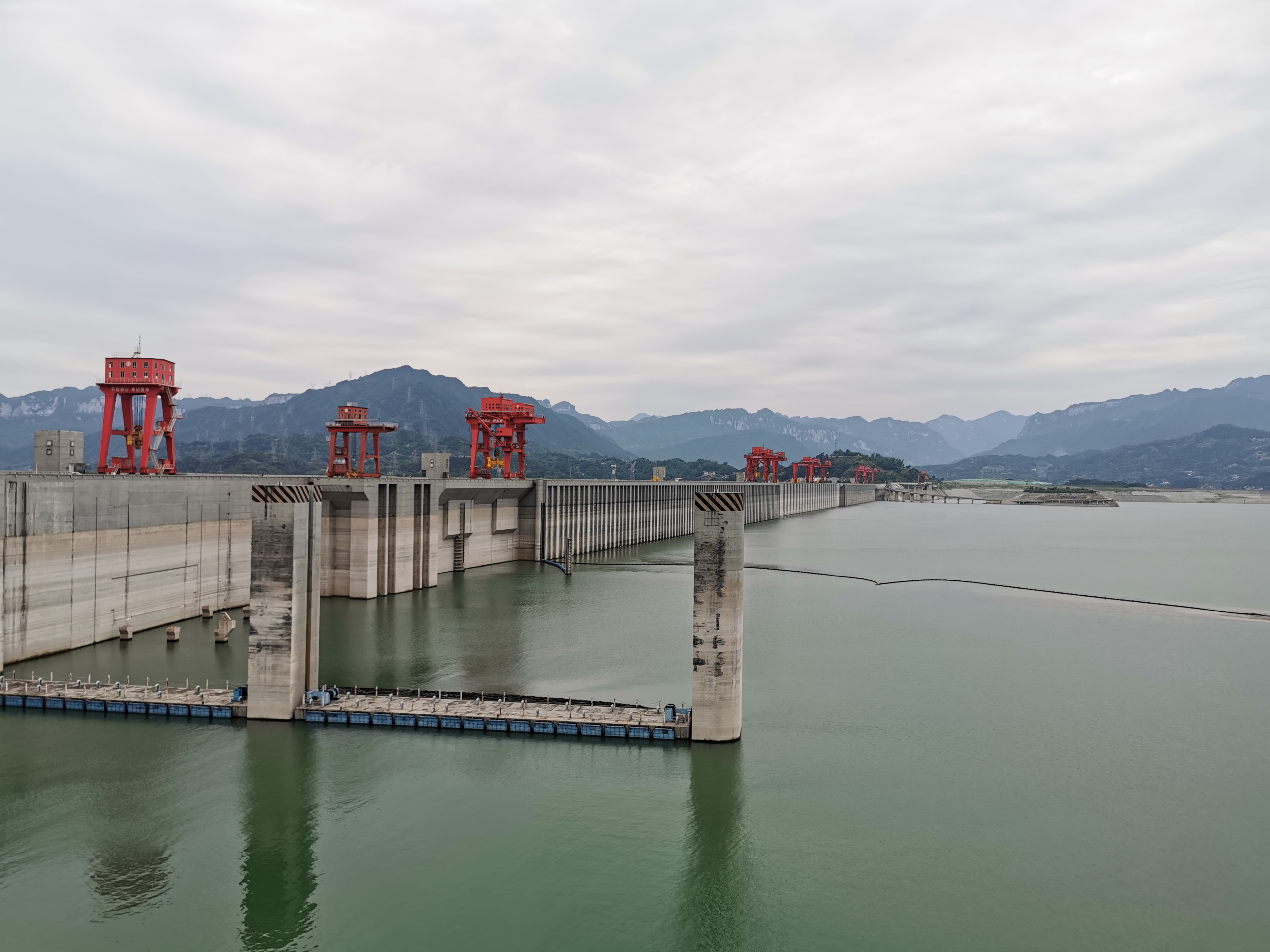 yangtze river Three Gorges Dam