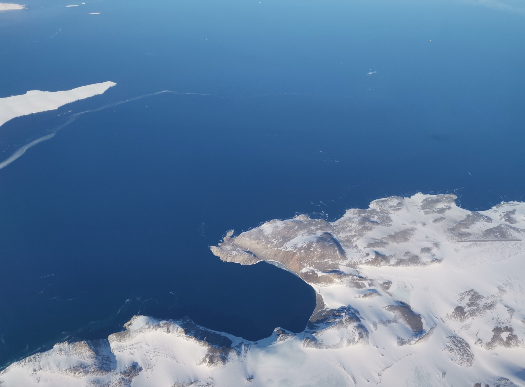 wKgEaVx3sa6AfkaOAA6vooOxuFU84.jpeg?imageView2%2F2%2Fw%2F680%2Fq%2F90%7CimageMogr2%2Fstrip%2Fquality%2F90