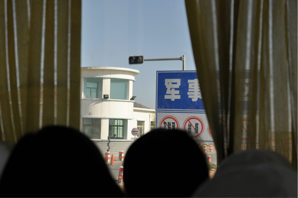 路过发射基地的军事禁区(偷偷拍一张)