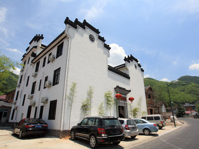 安吉大宅院农家乐