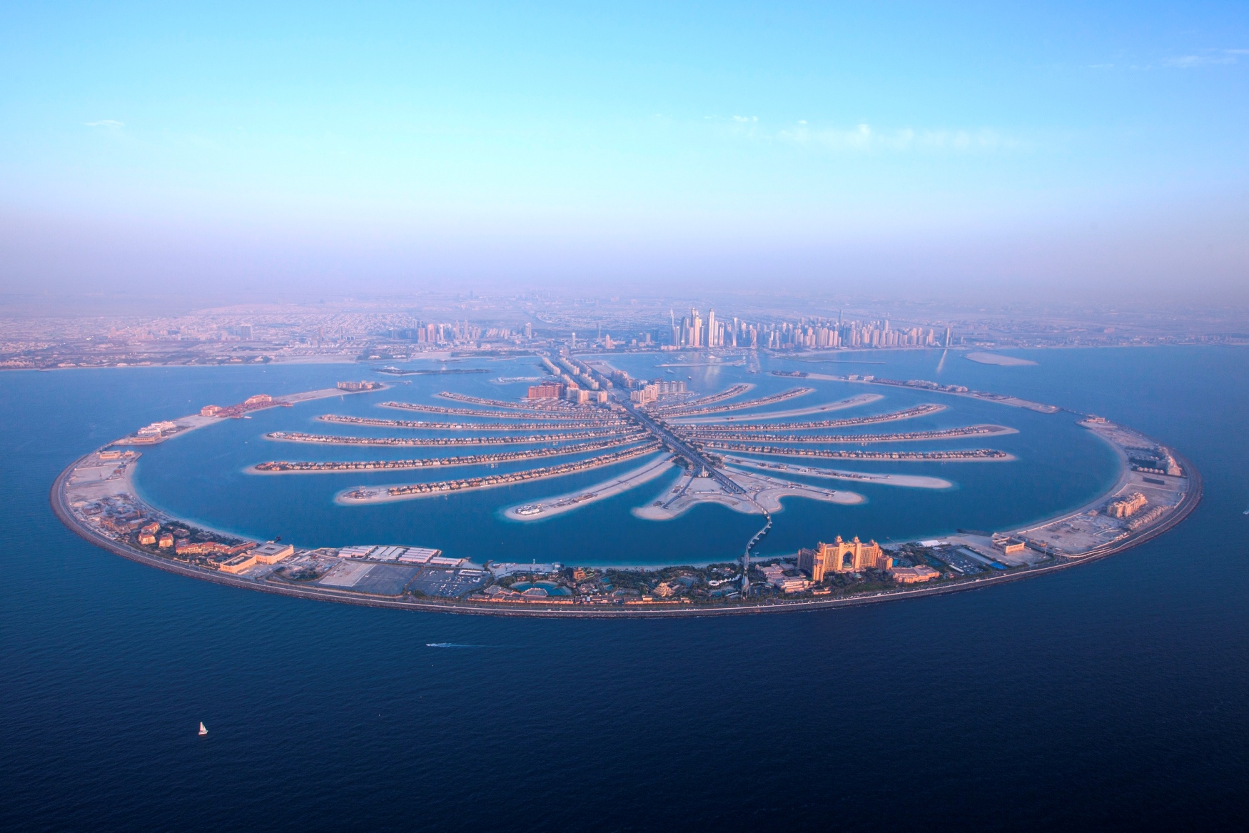 在迪拜用手机卡 可以在淘宝买然后带过去用么