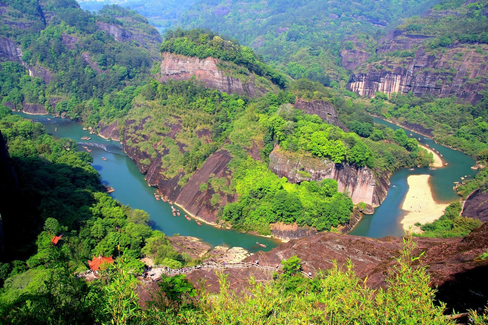 武夷山多少人口_冬无寒意,茶暖人心,武夷山陪你温暖入冬(2)